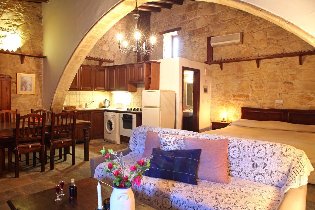 Hotel Agrovino Lofou Exterior foto