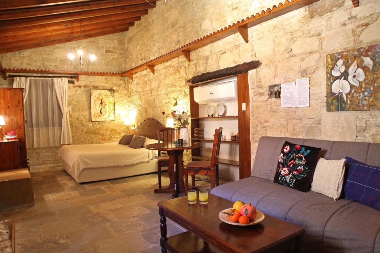 Hotel Agrovino Lofou Exterior foto